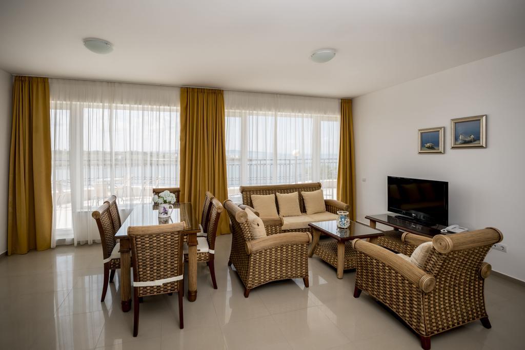 Arapya Sun Resort Luaran gambar